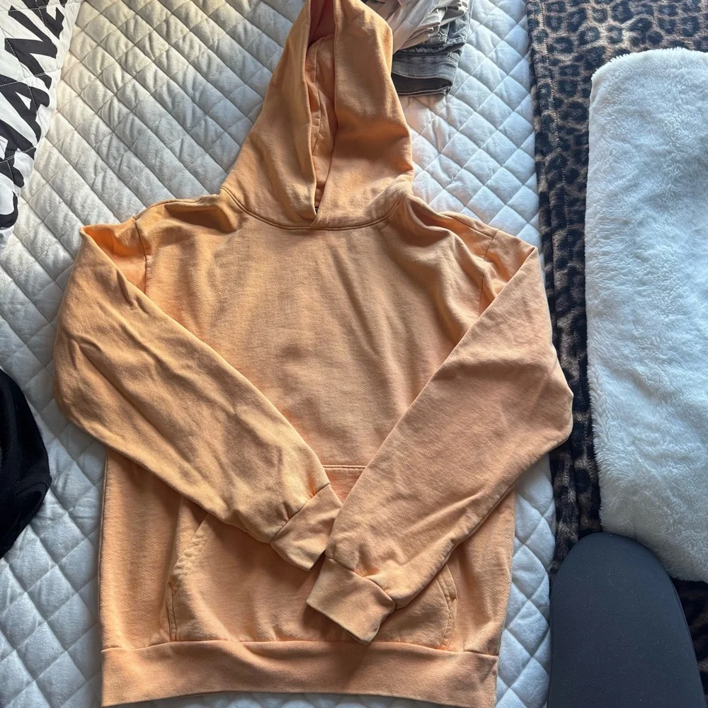 Talentless Sweatshirt - Picture 2 of 3